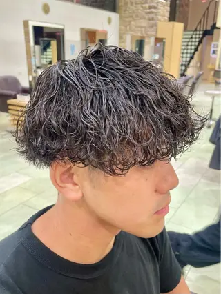 パーマ メンズ 骨格矯正/理論パーマ /悩み改善/yuyaのヘアスタイル