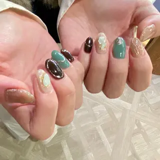 ネイル LITMUS HAIR SALON所属・末吉 結衣のマツエク・マツパデザイン