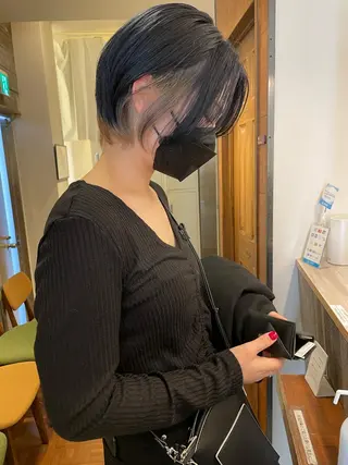 ショート カラー レイヤー/ボブ/ 顔周り/yukinaのヘアスタイル