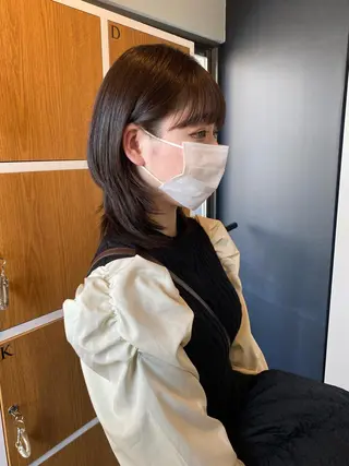 ミディアム 大阪ウルフカット ハッシュカットのヘアスタイル