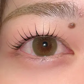 マツエク・マツパ 一重専門🎀束感 まつげ🫧表参道の眉毛・アイブロウイメージ