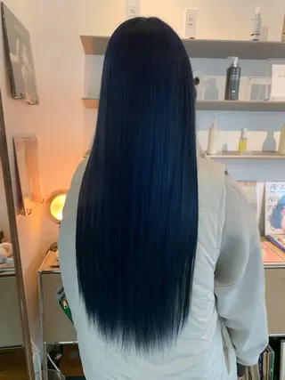ロング カラー Tsukasa/ ハイトーン/寒色のヘアスタイル