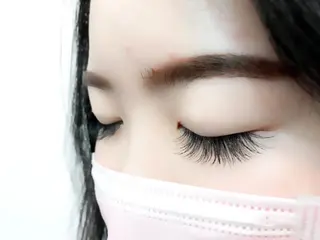 マツエク・マツパ 🥚sumire🥚 アイデザイナーの眉毛・アイブロウイメージ