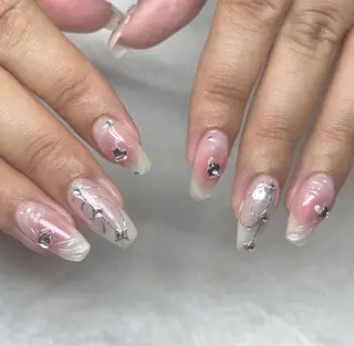 ネイル ChouChou NAIL SALON所属・サキ ChouChouのネイルデザイン