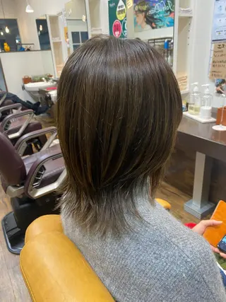 ミディアム カラー clomus梅田茶屋町店所属・髪質改善特化美容師 酸性ストレート近藤俊のヘアスタイル