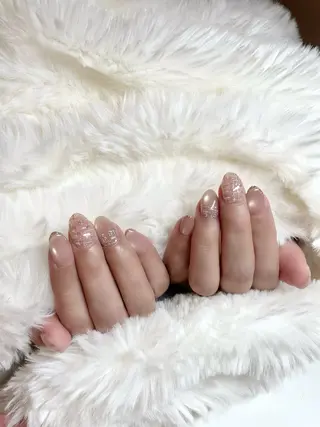 ネイル ネイルサロンエーナインイオンモール苗穂店所属・Fuse ioriのネイルデザイン