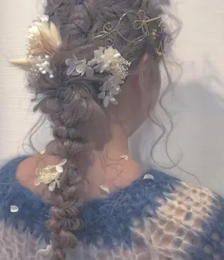 ロング ヘアアレンジ ORIKA 美容室のヘアスタイル
