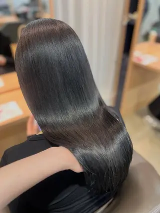 ロング EVOKE TOKYO所属・土田 莉来のヘアスタイル