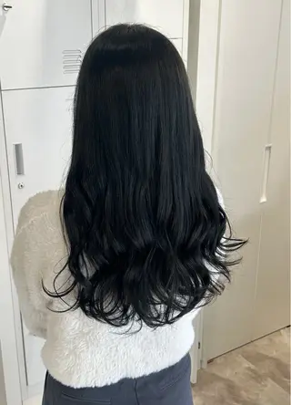 ロング 平山 千紗のヘアスタイル
