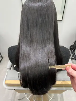 ロング カラー 菅 樹希弥のヘアスタイル