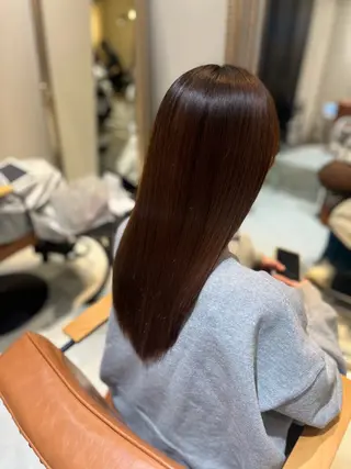 ロング カラー パーソナル診断 髪質改善TRのヘアスタイル