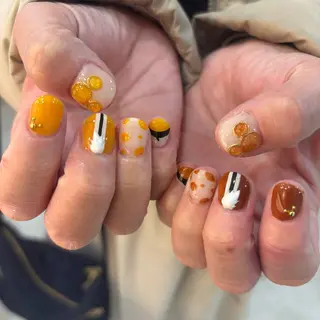 ネイル 栗田 ゆう子のネイルデザイン