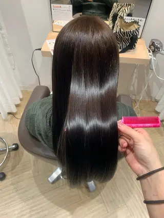 ロング カラー AVANCE中百舌鳥店所属・菅原 愛乃のヘアスタイル