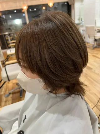 ミディアム カラー 笹江 瑞穂のヘアスタイル