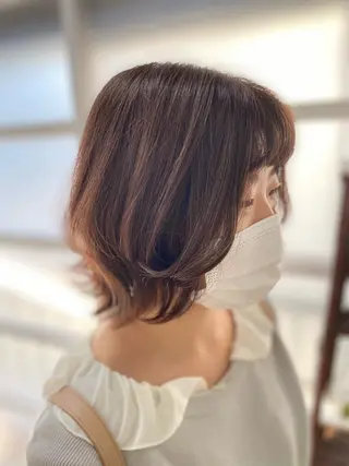 ミディアム カラー 村上 真依子のヘアスタイル