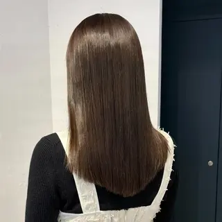 セミロング カラー mina / 透明感ベージュカラーのヘアスタイル