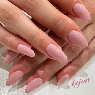 ネイル 🩵NORIKO 上品ネイルが得意🩵のネイルデザイン