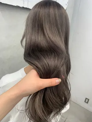 ミディアム カラー Rico / bob/グレージュのヘアスタイル