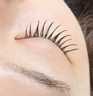 マツエク・マツパ Beauty Atelier enn:所属・谷町四丁目/まつげ 𝐦𝐢𝐤𝐮.のマツエク・マツパデザイン