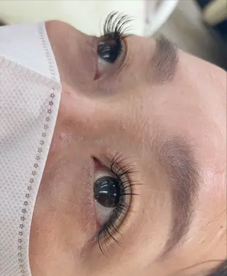 マツエク・マツパ TRUNAIL&EYE表参道店所属・🩷TRU anna🩷の眉毛・アイブロウイメージ