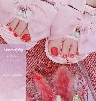 ネイル 美人計ネイルサロン所属・中山 美月のネイルデザイン