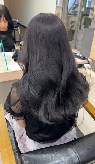 ロング カラー GRAN LUSSO岡山駅前【グランルッソ】所属・GRAN LUSSO 【MIHARU】のヘアスタイル