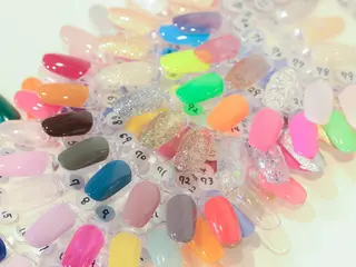 ネイル Protea ❁⃘*.ﾟ清家 美穂のネイルデザイン