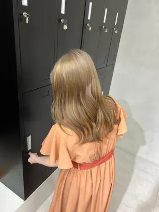 カラー 小森聖奈 韓国風/透明感のヘアスタイル