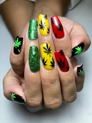 ネイル nailALBA 安蒜良彰のネイルデザイン