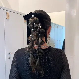 ロング ヘアアレンジ ハイトーンカラー/エ クステ/デザインのヘアスタイル