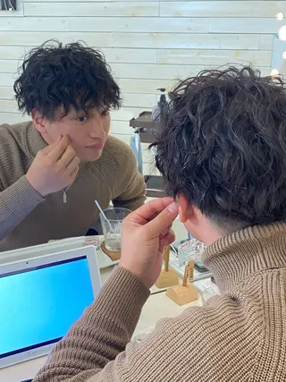 メンズ らいむ/暖色/ルーツ /イヤリングカラーのヘアスタイル