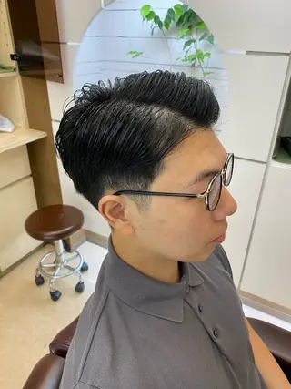 ショート ヘアサロン大野iki堂島店所属・谷藤 雅之のヘアスタイル