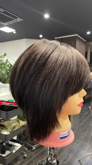 ミディアム ヘアワークフラックス所属・阿久津 優希のヘアスタイル