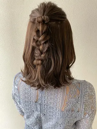 ミディアム カラー ヘアアレンジ 沢田 瞳のヘアスタイル