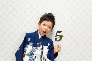 野咲き 美容室のマツエク・マツパデザイン