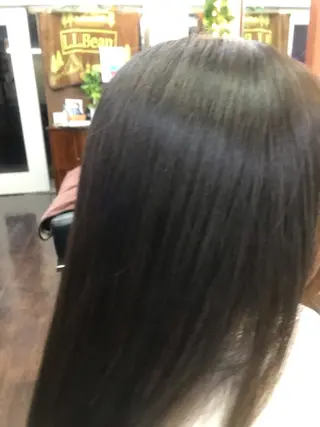 セミロング パーマ 桧山 真のヘアスタイル