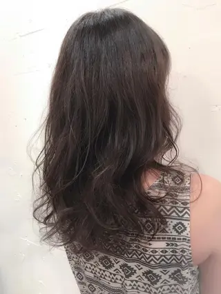 セミロング パーマ 小森谷 亮太のヘアスタイル