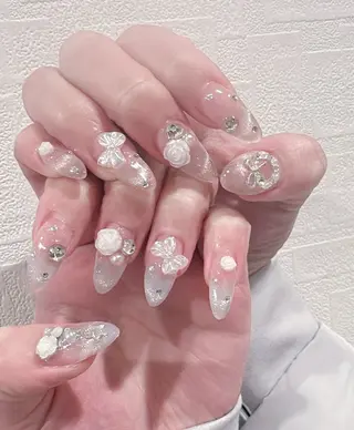 ネイル D-BEAUTY Nailsalonのネイルデザイン