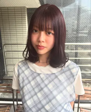 ミディアム 横田 凜子のヘアスタイル