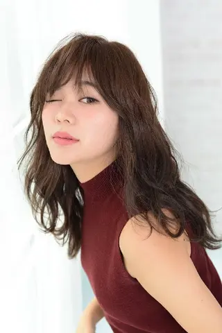 カラー パーマ ロング 韓国風パーマ、白髪ぼ かし　マキノタカユキのヘアスタイル
