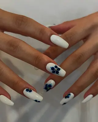 ネイル 文 /個性派ネイルのネイルデザイン