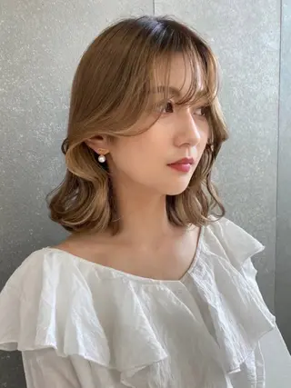 ミディアム Londnaitre MAHOのヘアスタイル