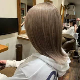 ミディアム カラー ミモリ ユウタのヘアスタイル