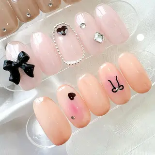 ネイル Lutena💅🏻 伊藤のネイルデザイン