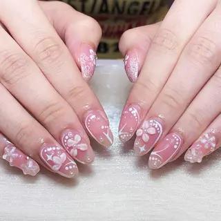 ネイル DIAMOND 💅のネイルデザイン