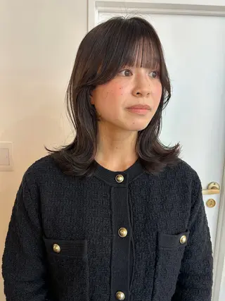 セミロング レイヤーカット/ 透明感カラーmikuのヘアスタイル