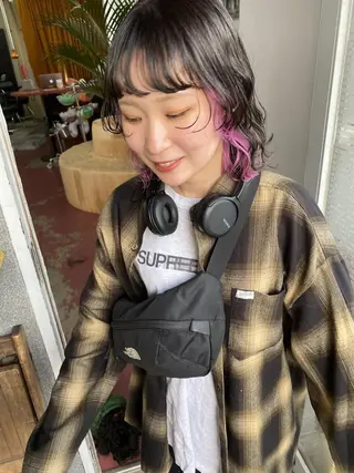 ミディアム カラー qiie ワンカラー 黒染め 白髪染めのヘアスタイル