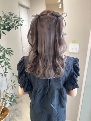 セミロング カラー ヘアアレンジ autre所属・大久保 ひでなりのヘアスタイル