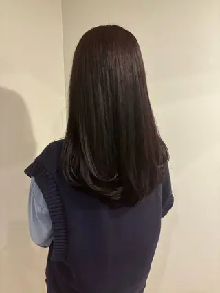 セミロング 倉田 光希のヘアスタイル