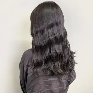 ロング 🔵暗髪　特化🔵 梅田・増田のヘアスタイル